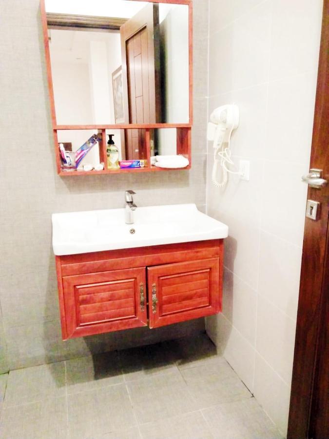 Jade Dragon Hotel Dha ラホール エクステリア 写真